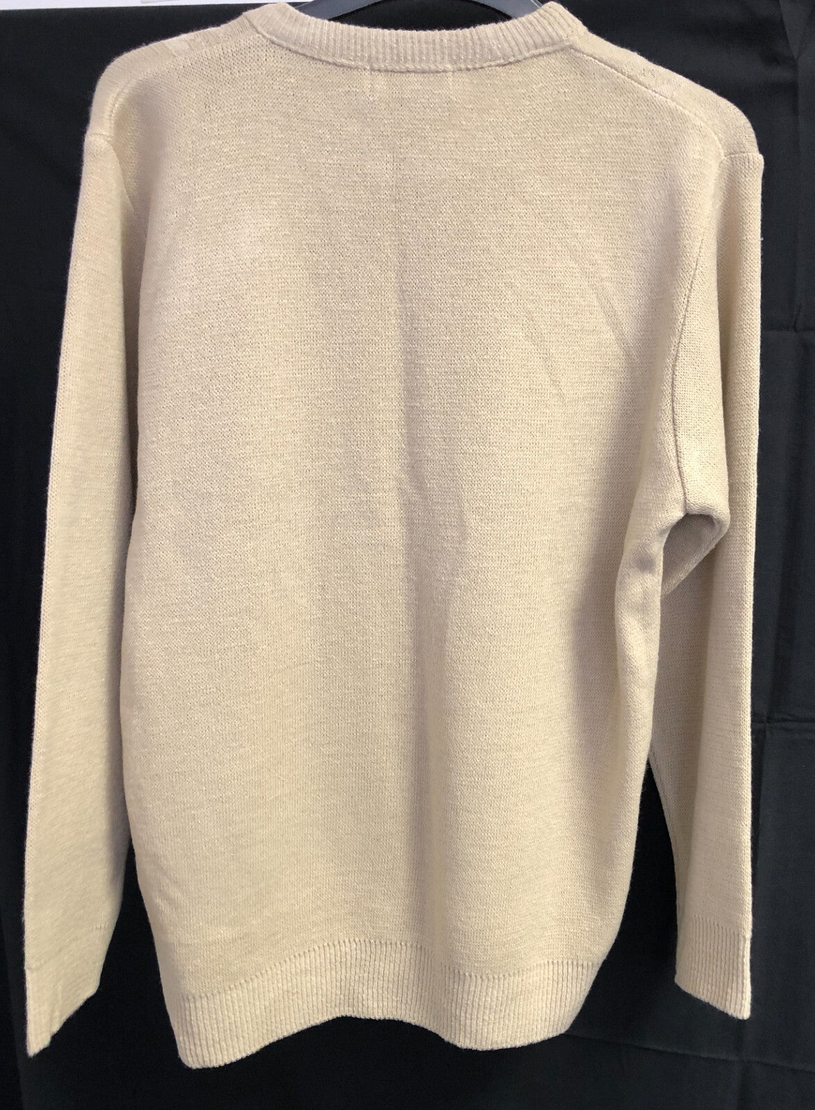 Monique beige crewneck sweater cable knit pattern long sleeve new with tags