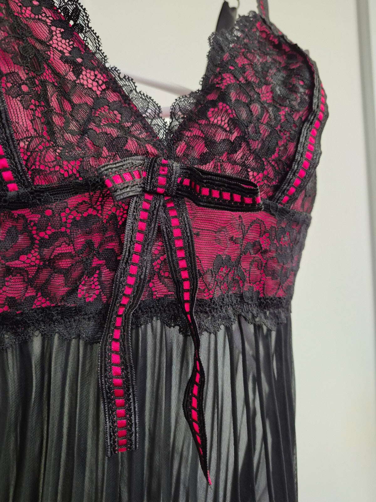 Bassoni Chemise Medium/12 Black/Pink NWT