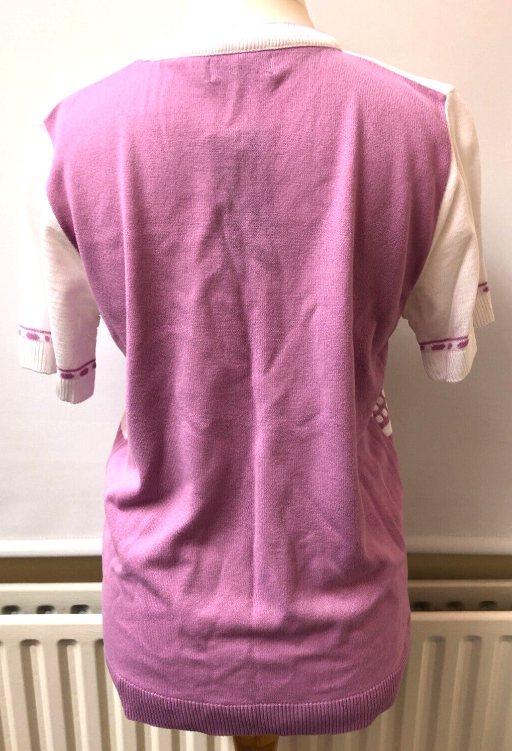 Womens Top XL Pink and White Round Neck Short Sleeve by Monique Collection BNWT