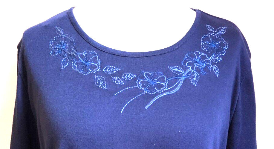Womens Top XL Blue Short Sleeve Round Neck Floral Detailing by Fay Louise BNWT