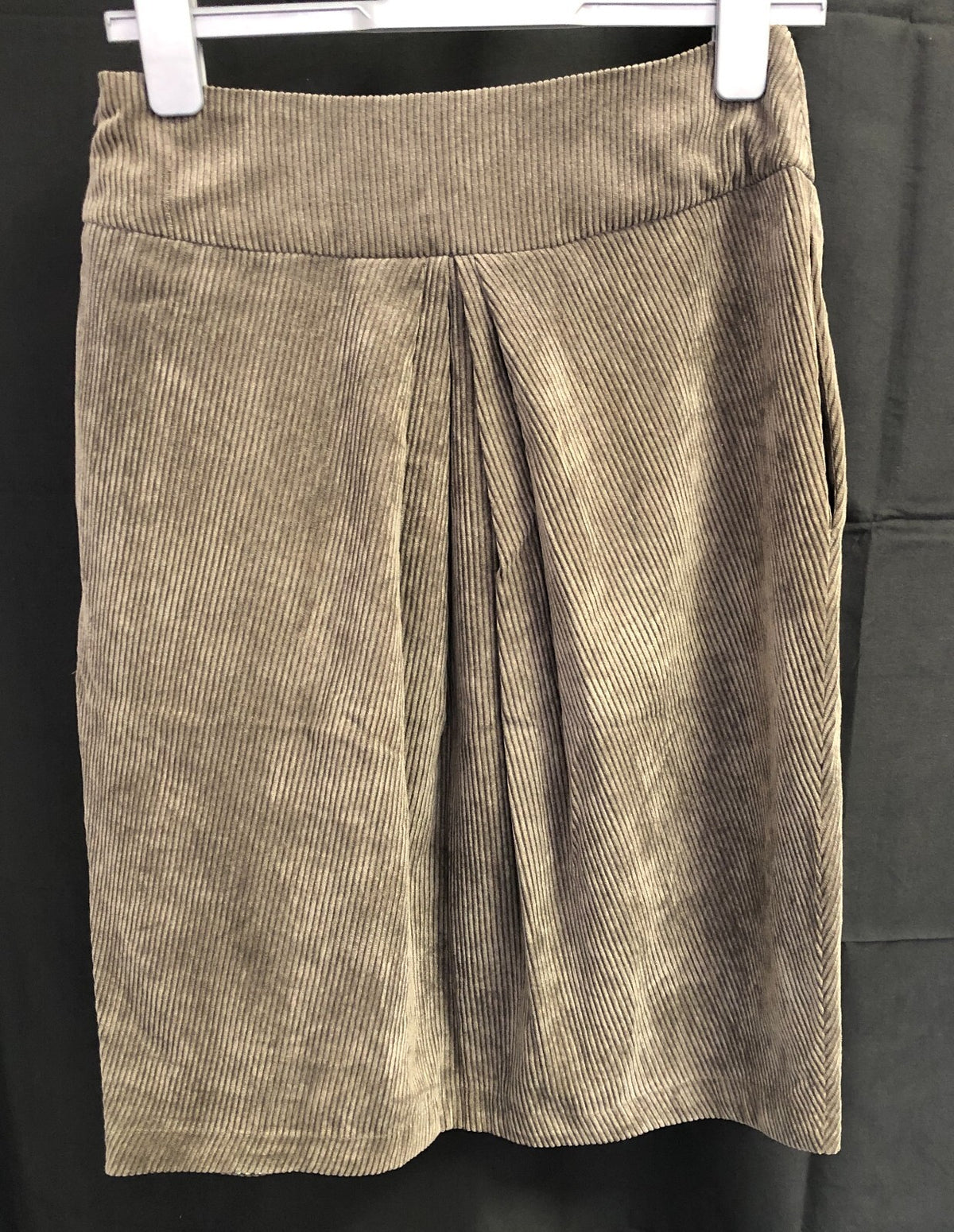 Lunn Jumbo Cord Tulip Skirt Brown Size Small Pre-Owned