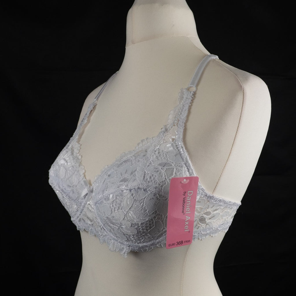Bra 36B White Underwired Lightly Padded BA727 by Daniel Axel New with Tags