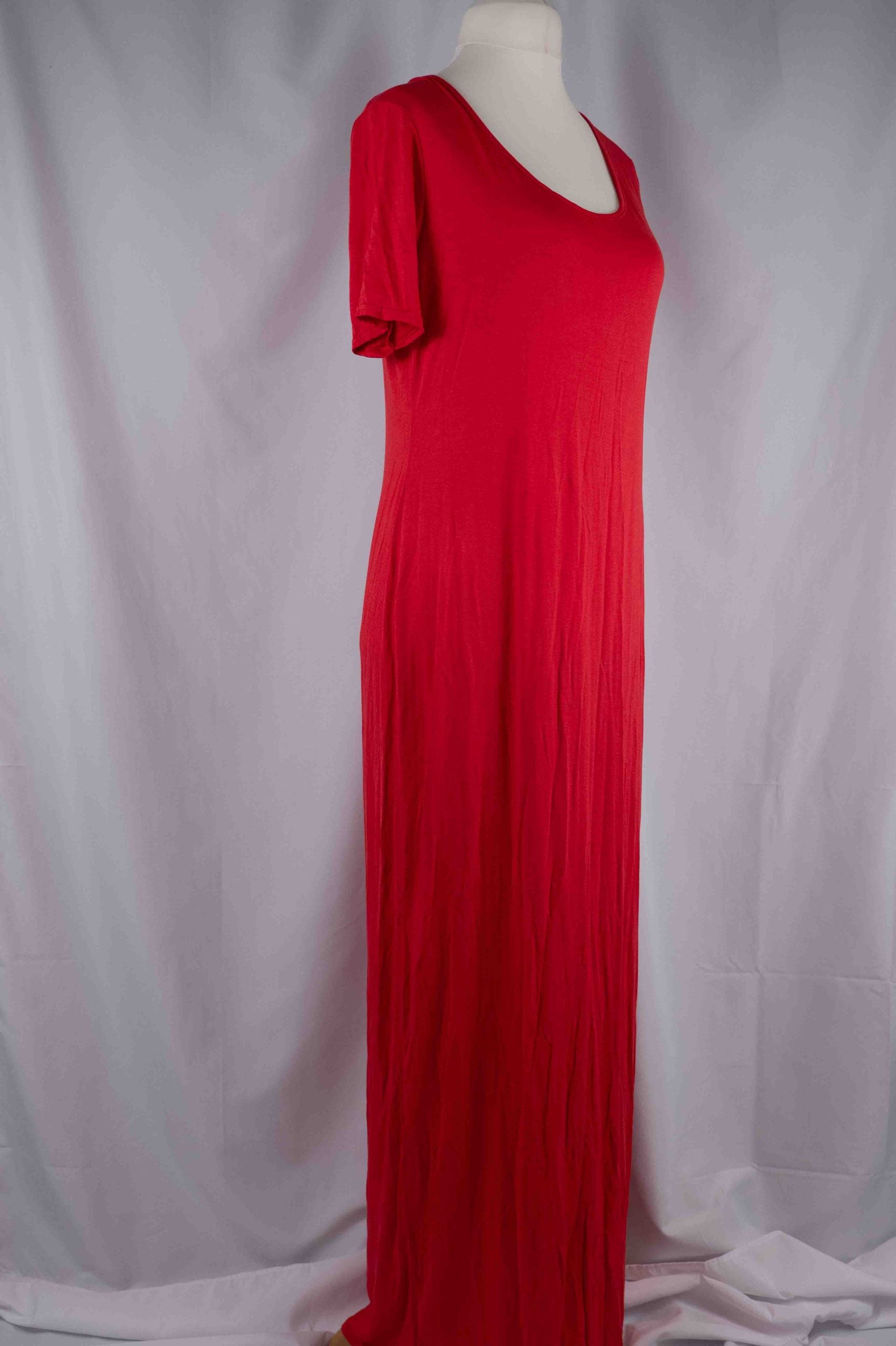 Boohoo Red Maxi Dress Size 18 NWT