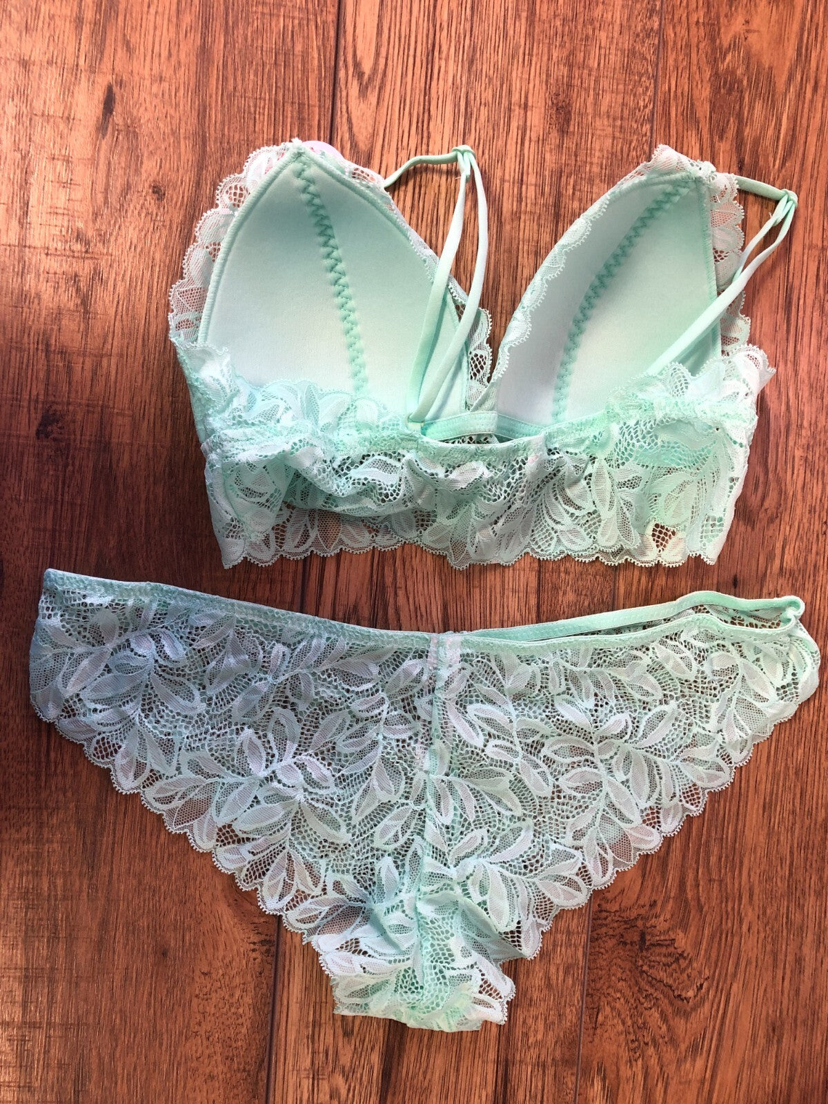Primark Bra &amp; Brief Set M Mint Green Non Wired Lightly Padded  BNWT