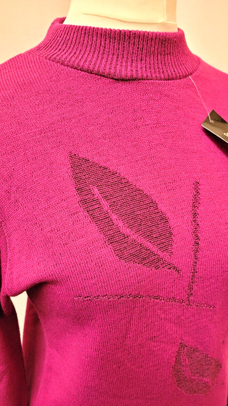 Womens Jumper M/L Raspberry Pink Leaf Print Crew Neck by ENVY I New with Tags