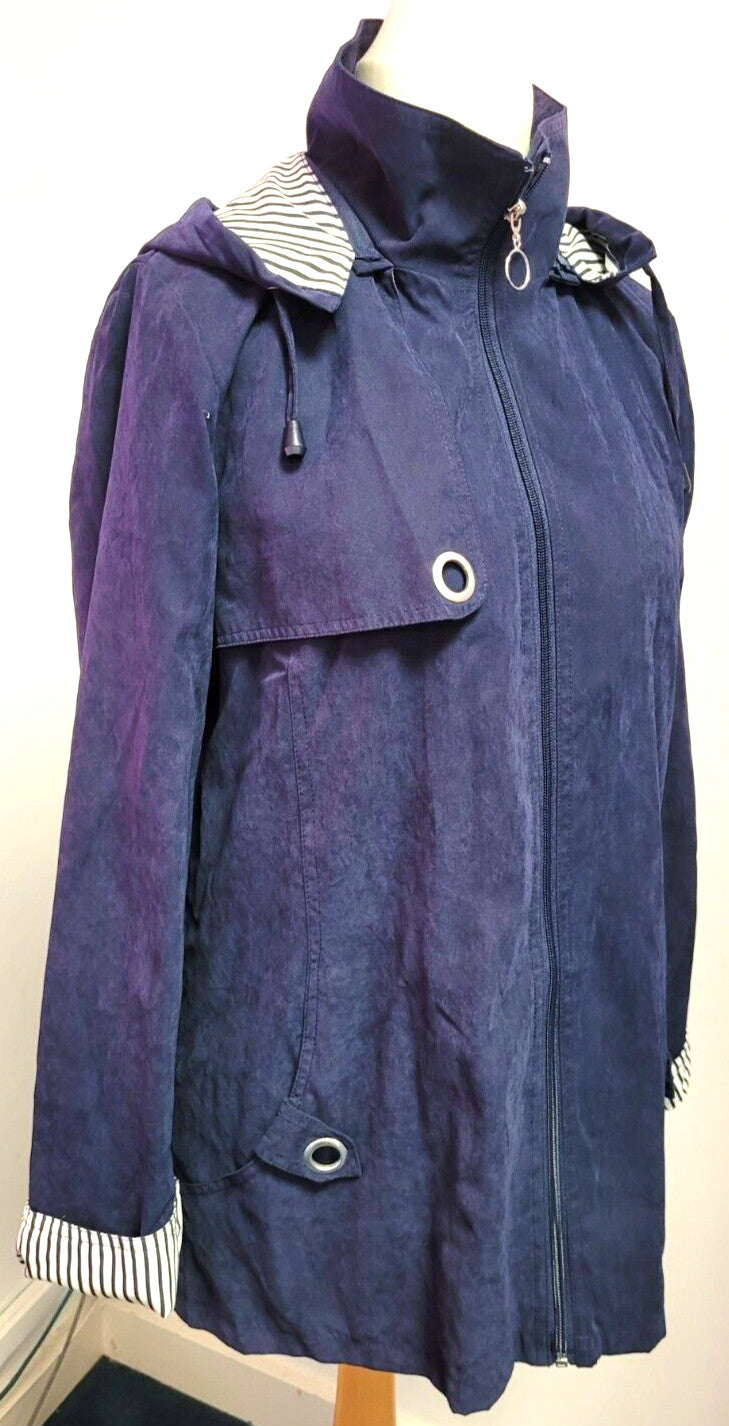 Balsamik Raincoat UK10/12 Blue Showerproof Hooded Full Zip Closure Pre-Owned