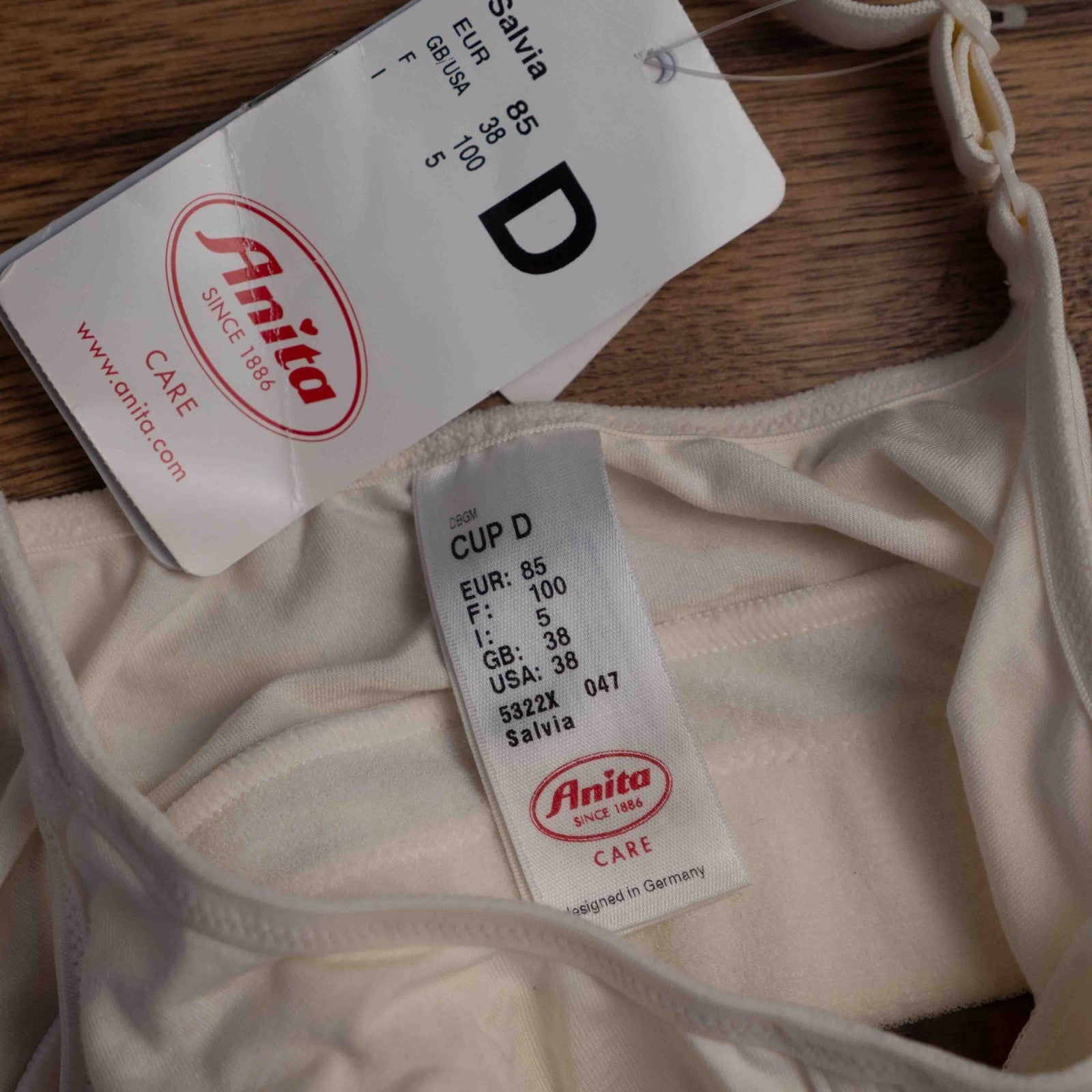 Anita Salvia Cream Non Wired Non Padded 38D Front Fastening BNWT