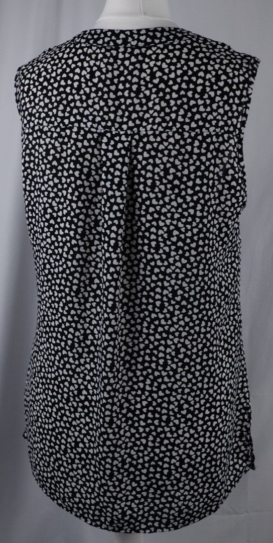 Papaya Black Heart Pattern Size 10 Top Pre-Owned