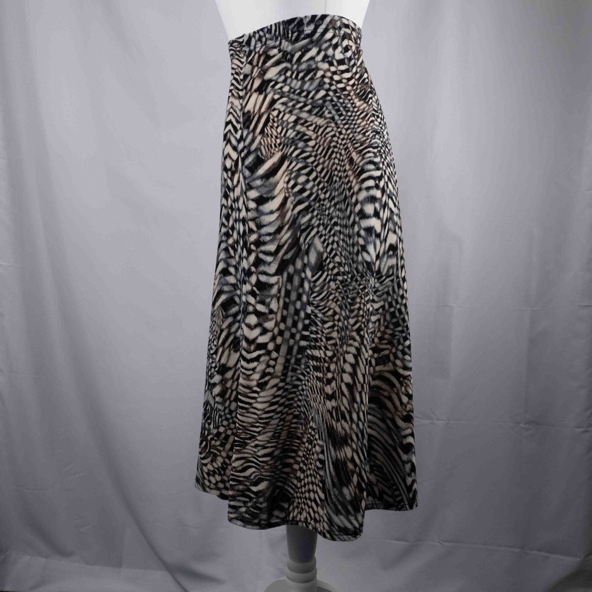 Monique Collection Animal Print Pattern 20 Skirt NWT RRP £19.00