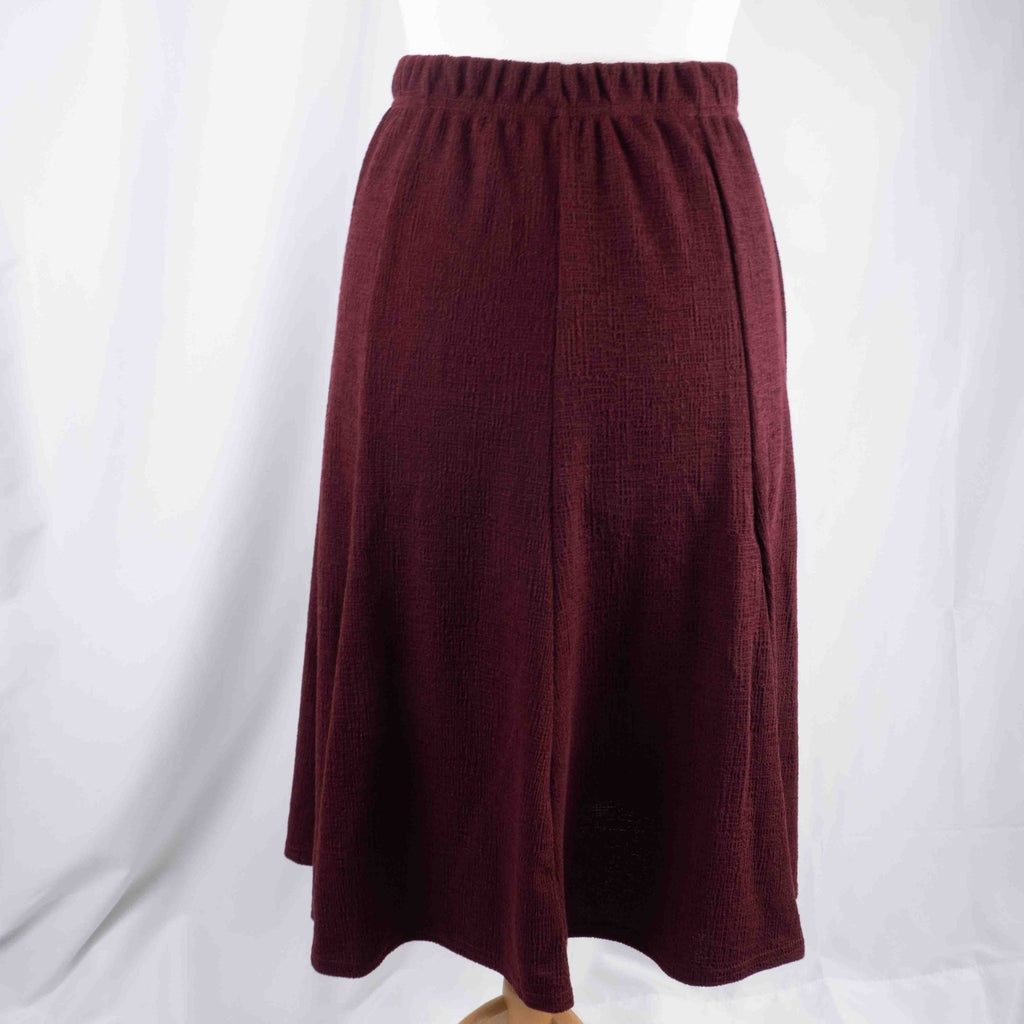 Monique Collection Wine Red M/L Skirt New With Tag