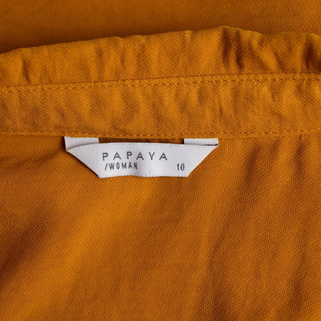 Papaya Woman Dark Mustard Size 10 Top Pre-Owned