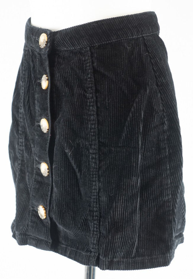 Denim &amp; Co Black Choudhury Front Button Up Size 8 Mini Skirt Pre-Owned