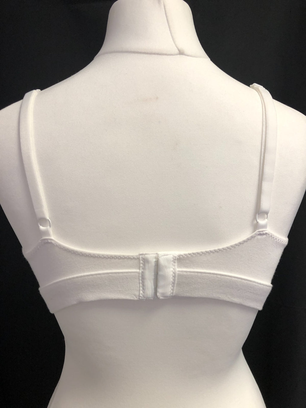 White Matalan Size 14 Bralette Non wired Non Padded BNWT