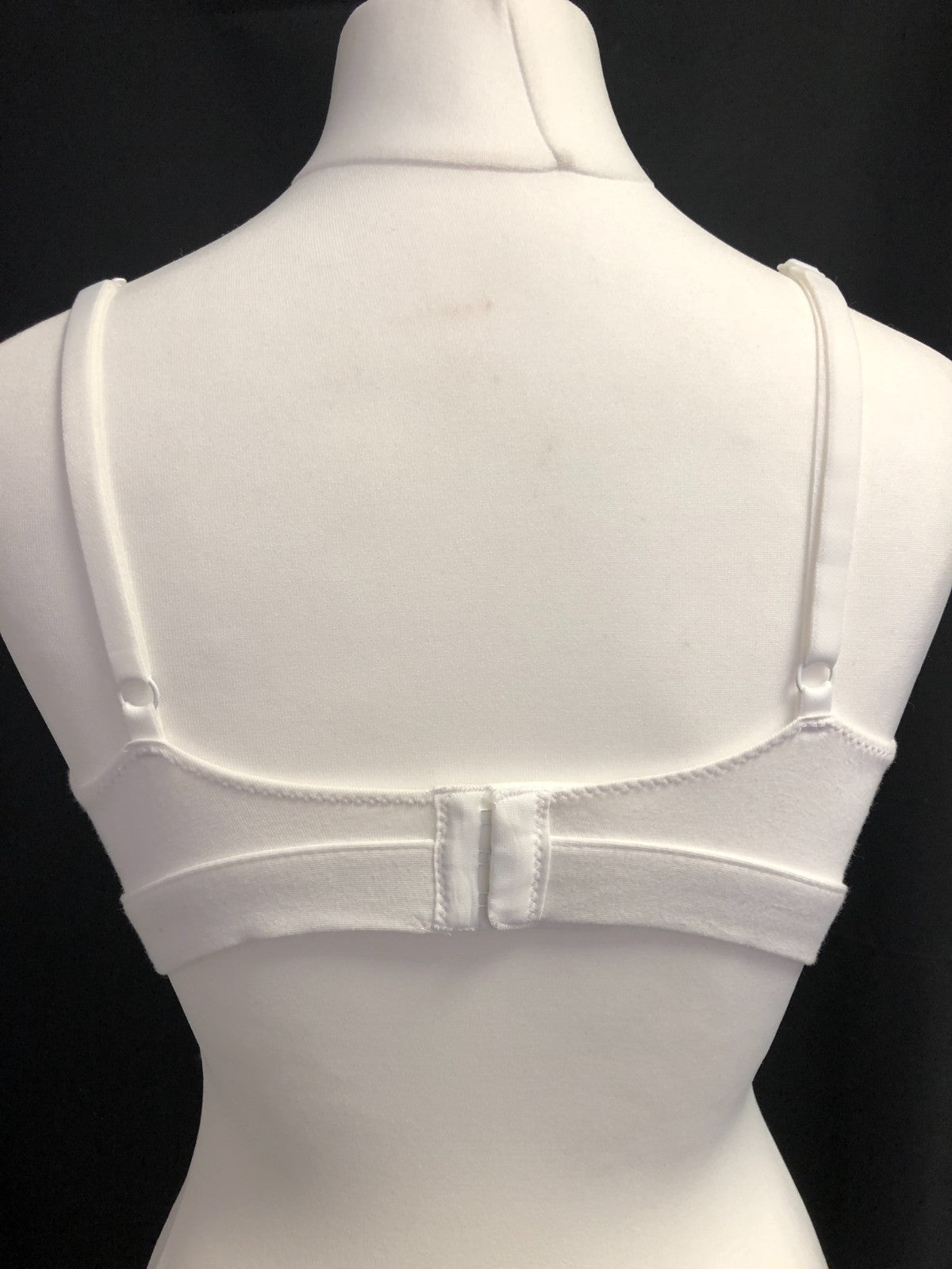 White Matalan Size 14 Bralette Non wired Non Padded BNWT