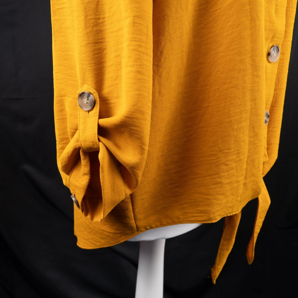 Papaya Woman Dark Mustard Size 10 Top Pre-Owned