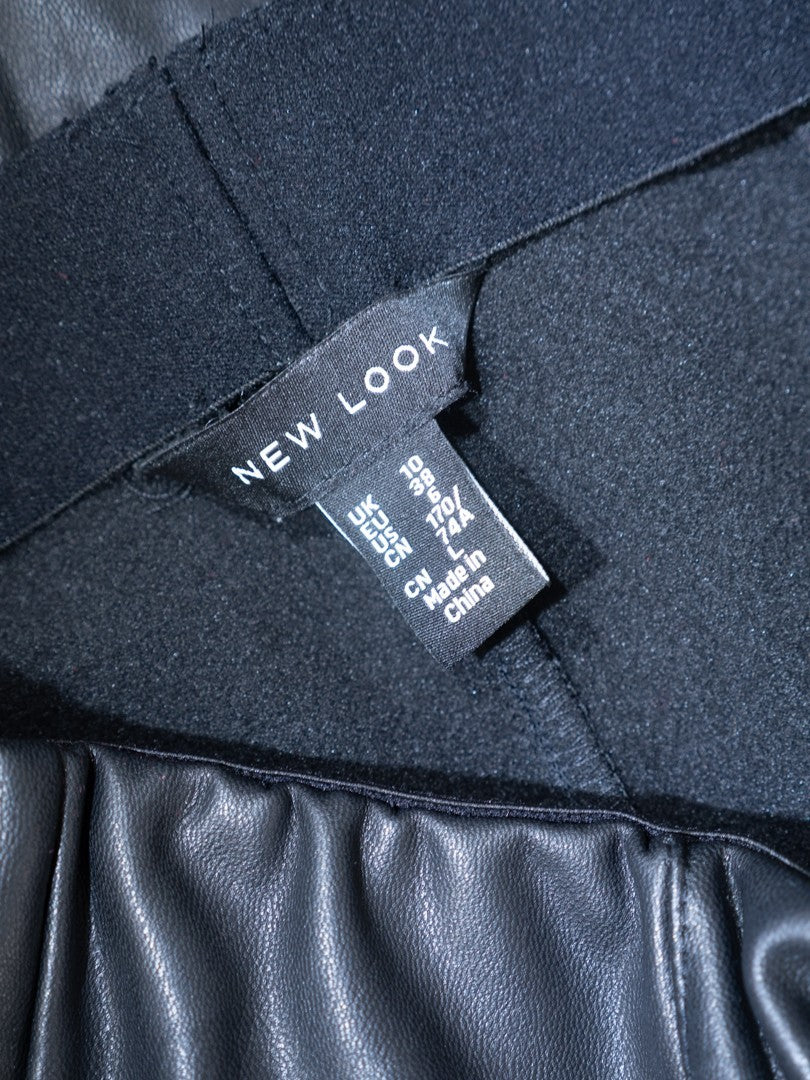 New Look Leather Feel Black Size 10 Jeggings Pre-Owned