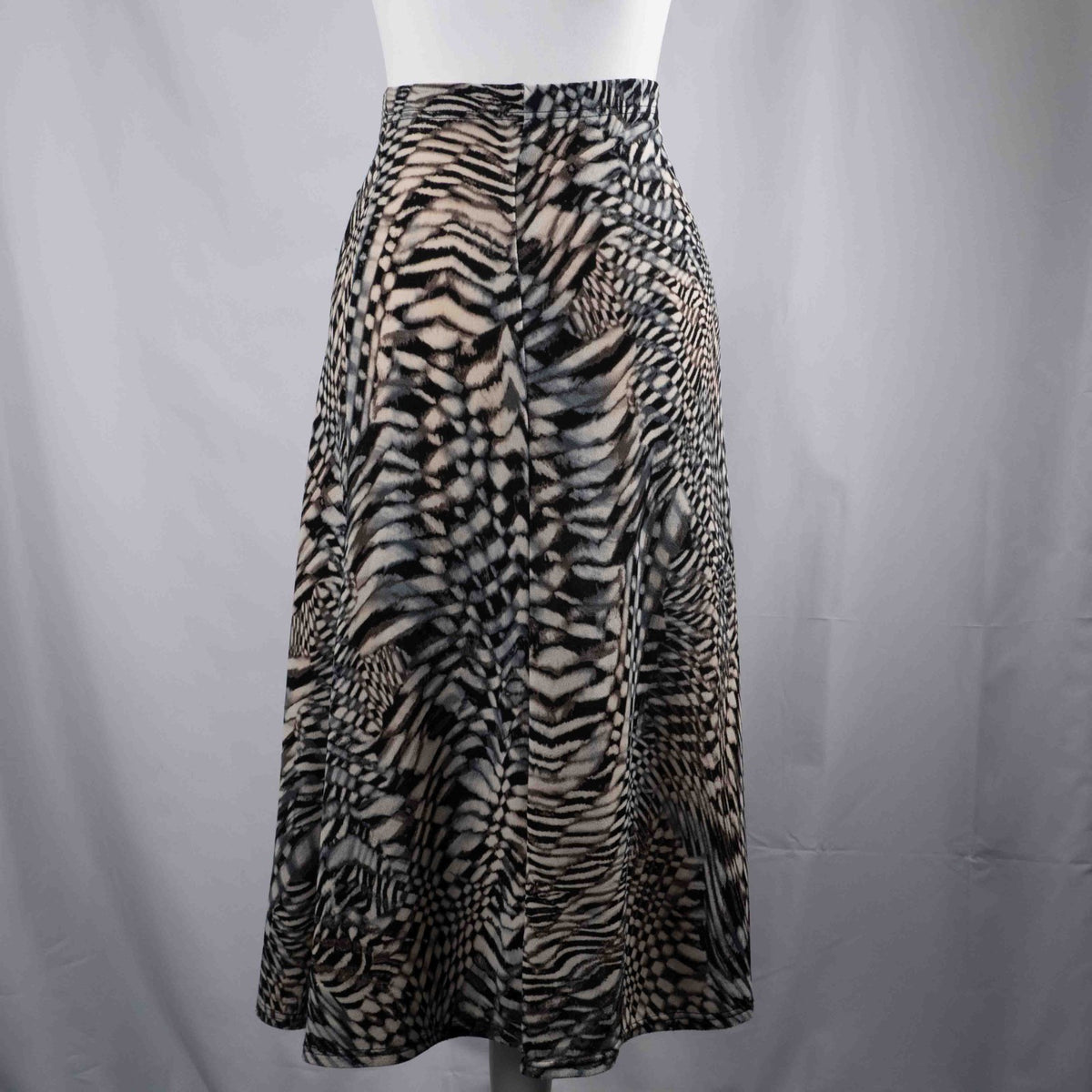 Monique Collection Animal Print Pattern 20 Skirt NWT RRP £19.00