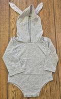 Rorychen Rabbit Bodysuit with detachable tail 0-6 months 70cm Grey NWT