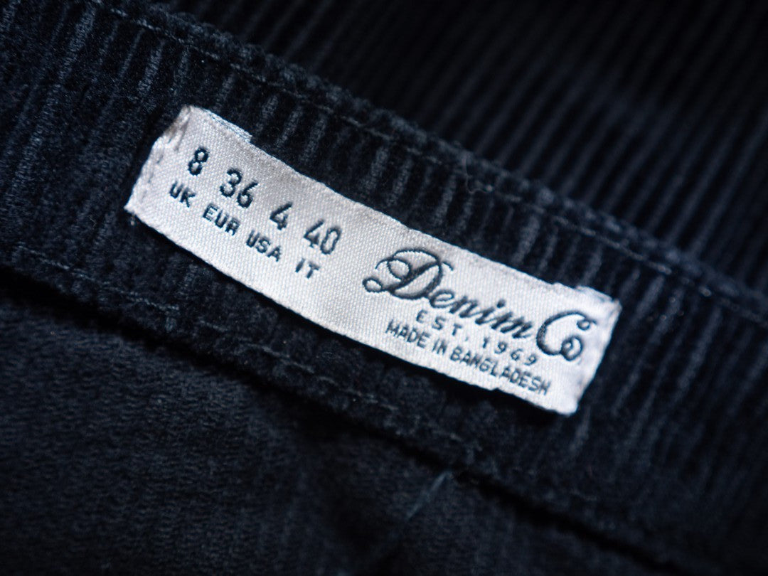 Denim &amp; Co Black Choudhury Front Button Up Size 8 Mini Skirt Pre-Owned